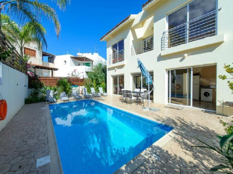 Three-Bedroom Villa with Private Pool,143703539:JPEG