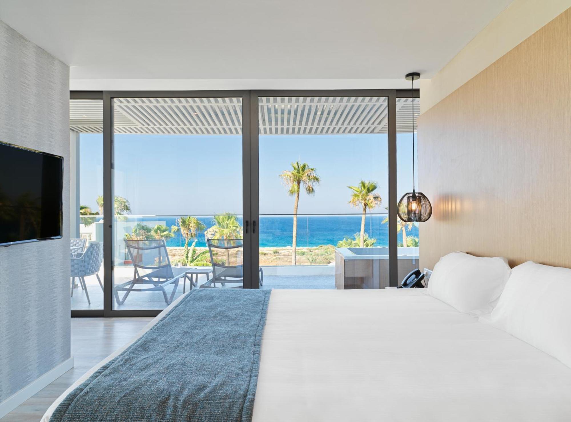Superior Suite with Sea View