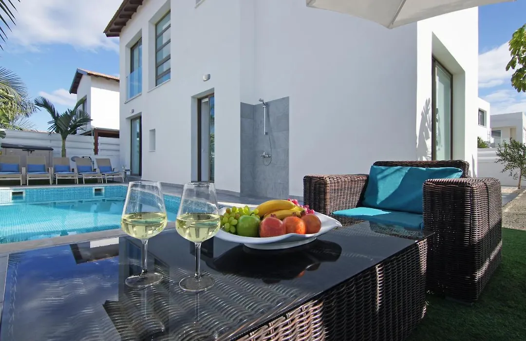 Villa Serena-1