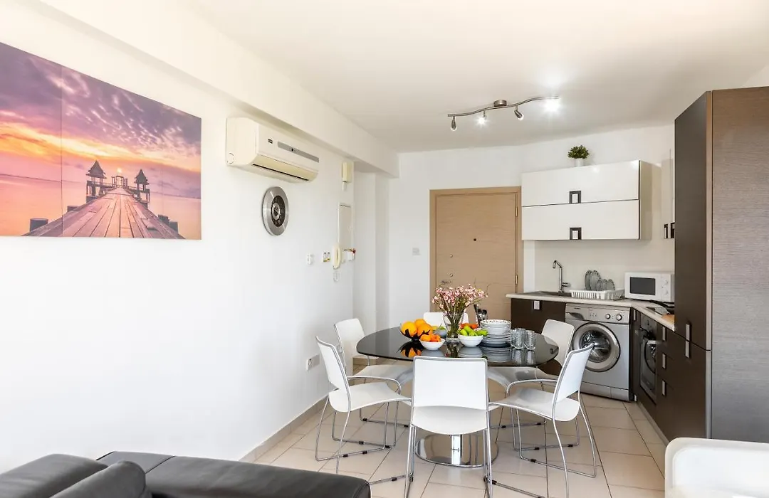Fig Tree Bay Apartment 103-1