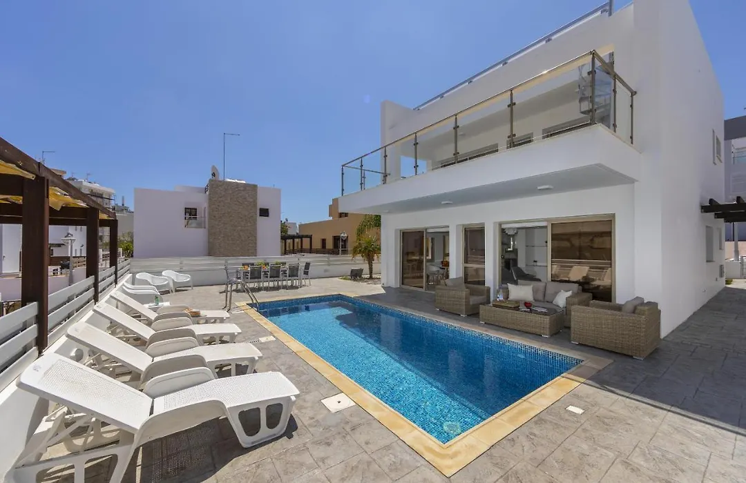 Protaras Sunrise Beach Villa 2-1
