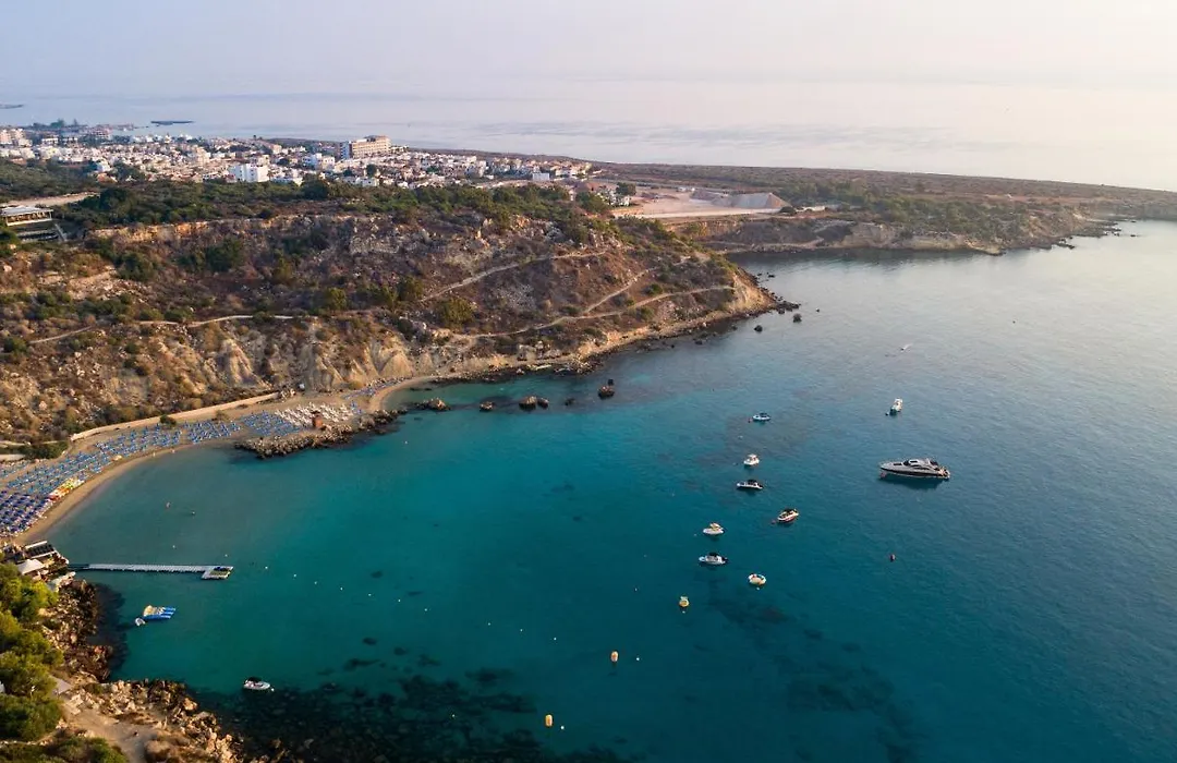 Sanders Konnos Bay Kalliopi - Outstanding 4-Bedroom Villa With A Side Sea View-1