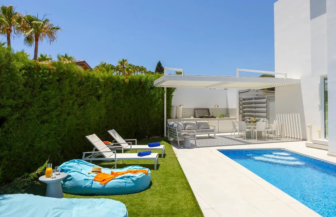 Protaras Villa Piera By The Sea-1