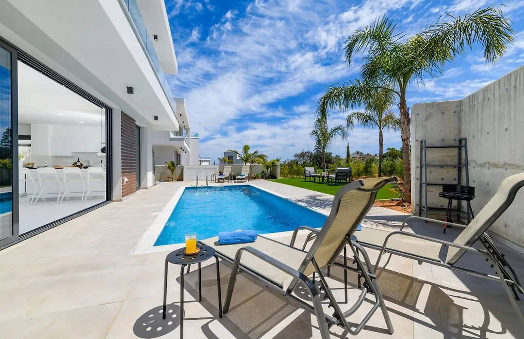 By The Beach - Royal Sapphire Villa-1