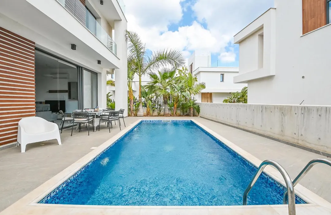By The Beach Villa 12-1