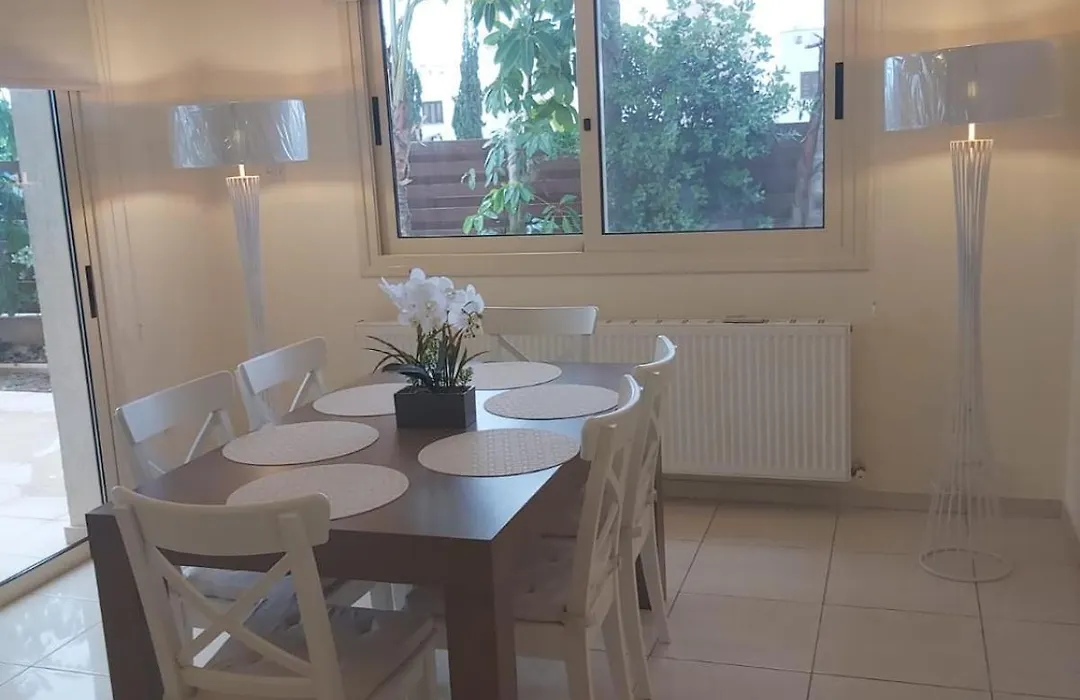 Anthorina Villa 9-1