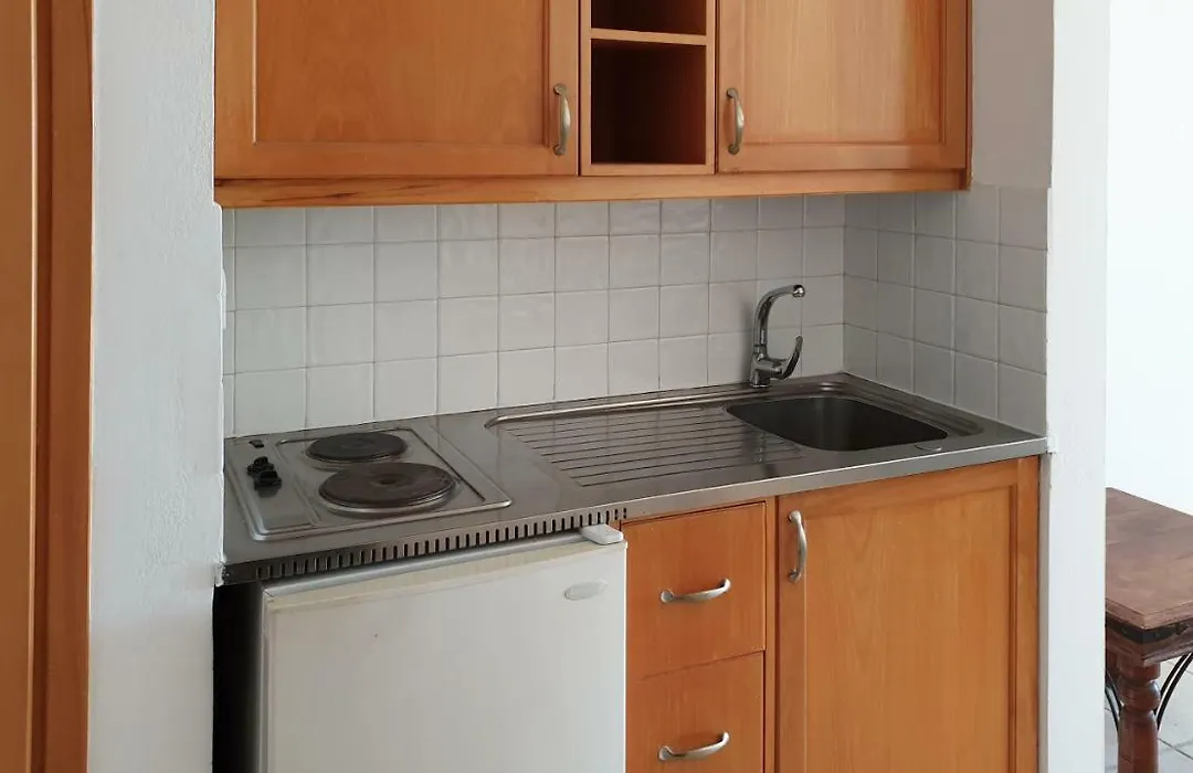 Paramount Hotel Apartments-1