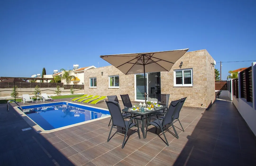 Protaras Villa Hollywood-1