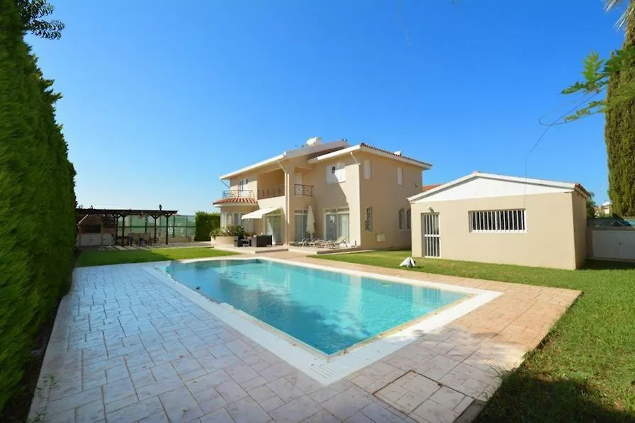 Villa Daryah Sirina Bay-1
