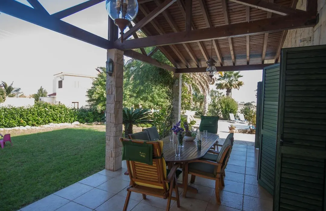 Villa Joy-1