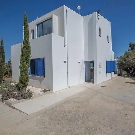 Villa Ioanni Helios - Stunning 4 Bedroom Protaras Villa - Few Minutes Drive To Fig Tree Bay-3