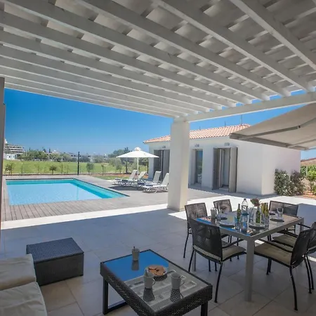 Leda Villa-3