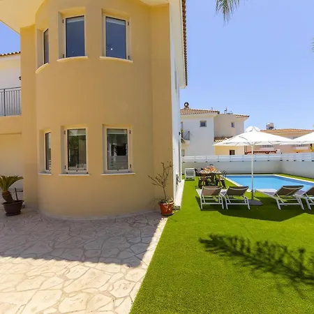 Protaras Palm Villa 54-3