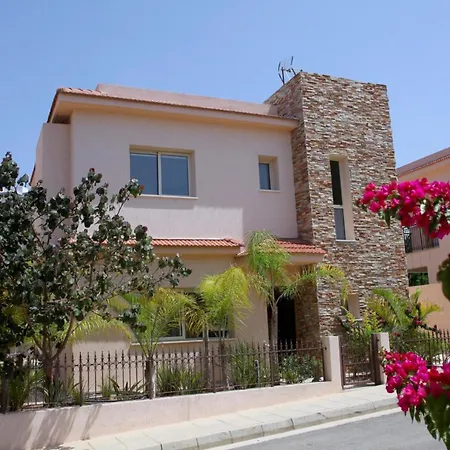 You And Your Family Will Love This Villa Close To Pernera, Protaras Villa 1453-2