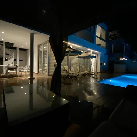 Rent Villa Blue Pearl-2