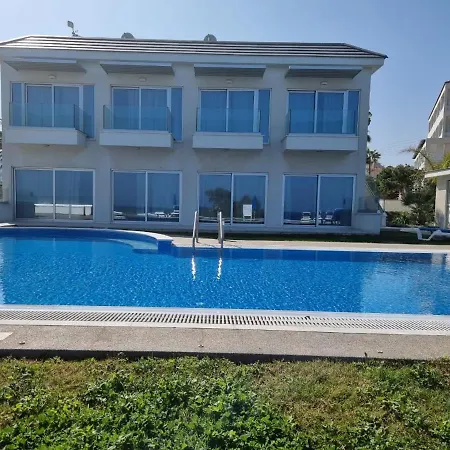 Ocean Suites Luxury Apartments-3