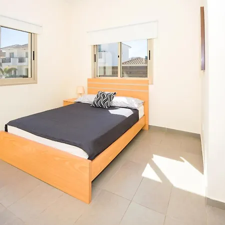 Bowker Apartment-3