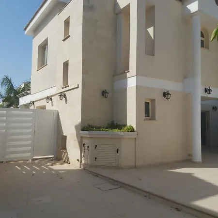 Anthorina Villa 19-3