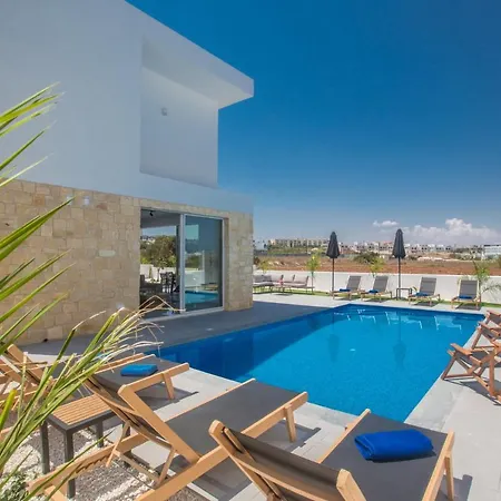 Rent Your Dream Protaras Holiday Villa And Look Forward To Relaxing Beside Your Private Pool Protaras Villa 1547-3