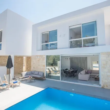 The Complete Guide To Renting Your Exclusive Holiday Villa In Protaras With Private Pool And Close To The Beach Protaras Villa 1548-2