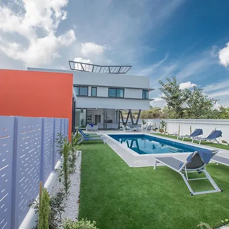 Your Dream Holiday Villa With Private Pool In Protaras Most Exclusive Neighbourhood Protaras Villa 1700-2