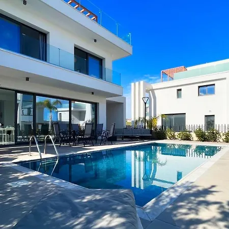 By The Bay Villa,3 Br/Pool-3