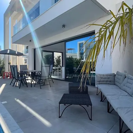 By The Bay Villa,3 Br/Pool-2