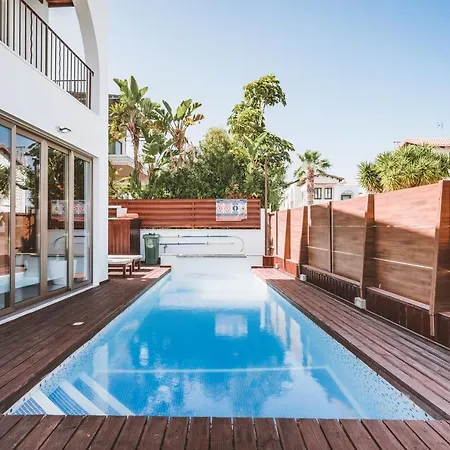Sunnyvillas: 4Br Villa Private Pool+Jacuzzi+Sauna-3