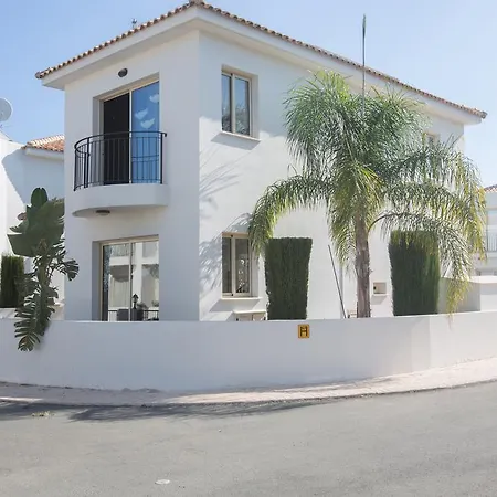 Palm Villa 17-3