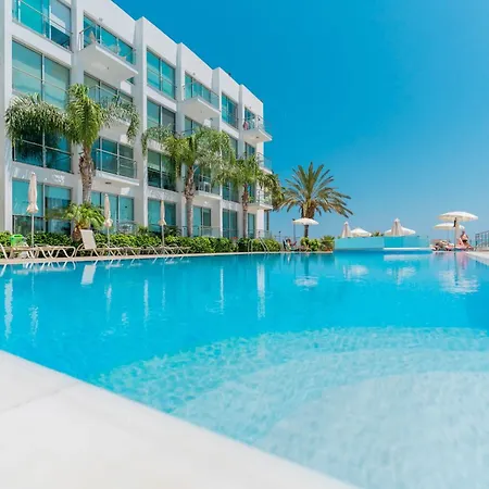 Gabriela - Coralli Beachfront Apartment-3