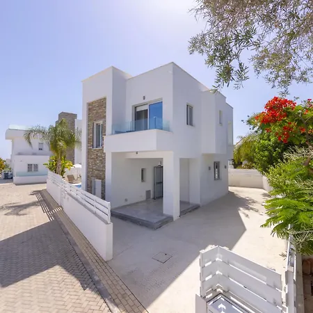 Fig Tree Bay Residences 1 Lantiana Villa-2