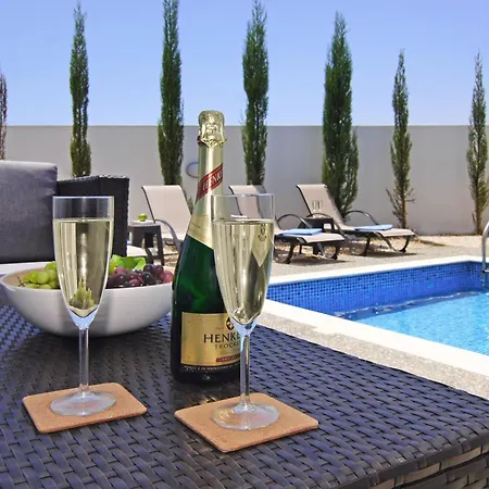 Eva Villa-3 Bed Villa In Kapparis With Private Pool-2