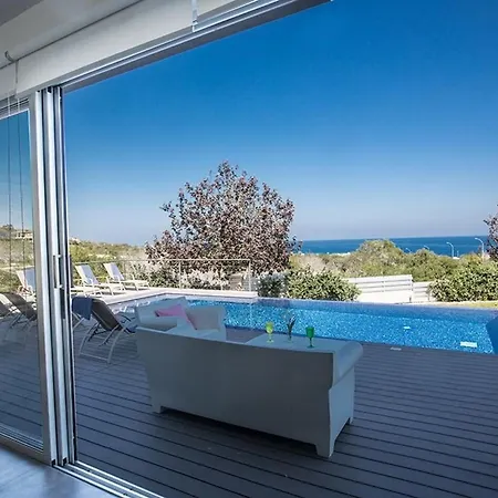 Villa Kono Sunshine - Luxury 4 Bedroom Cape Greco - Villa Close To Beach-2