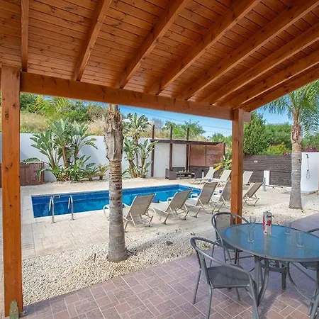 Villa Kanthos - Beautiful 4 Bedroom Protaras Villa With Pool-3