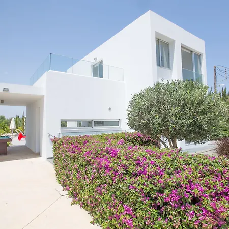 Villa Kia, Luxury 5Bdr Villa-2