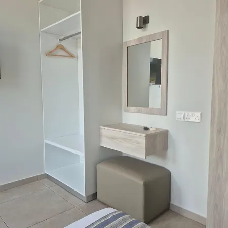 Proteas Mare Suites-3