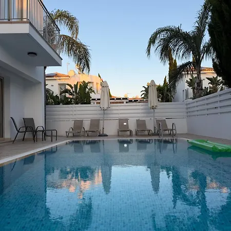 Palm Tree Villas-3