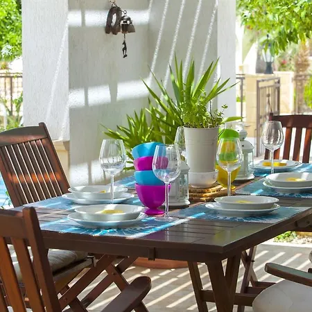 Villa Euphoria-2