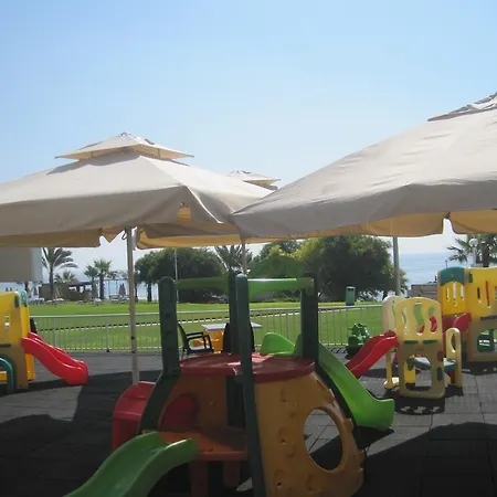Polyxenia Isaak Luxury Villas And Apartments-2