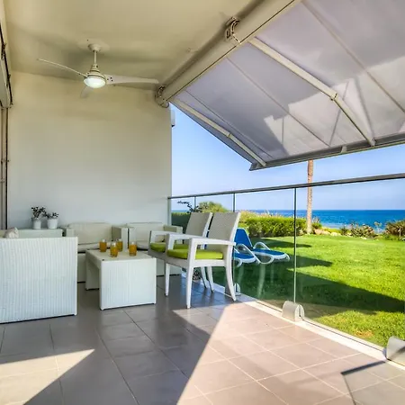 Beachfront Trident-3
