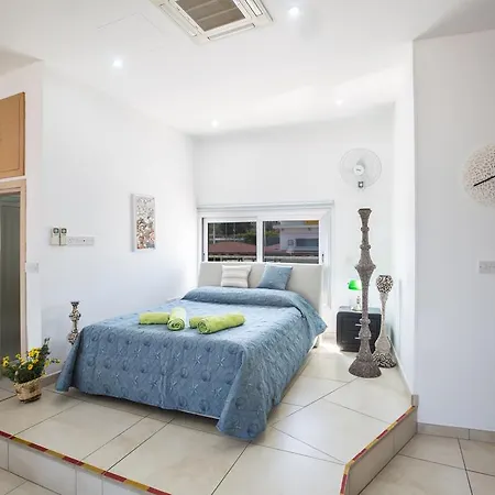 Pallini Court-3