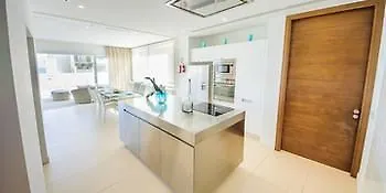 Oceanview Luxury Villa 100-2