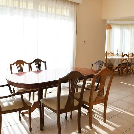 Villa Daryah Sirina Bay-2
