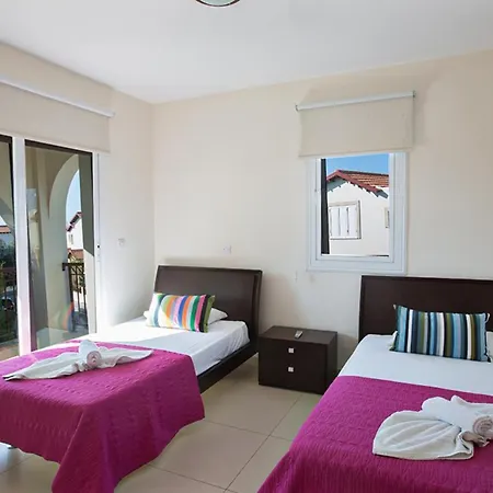 Beautiful Villa With Private Pool, Paralimni Villa 1241-3