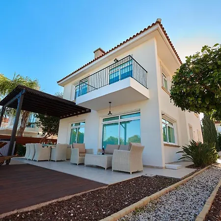 Beach Front Bella Vista By Ezoria Villas-2